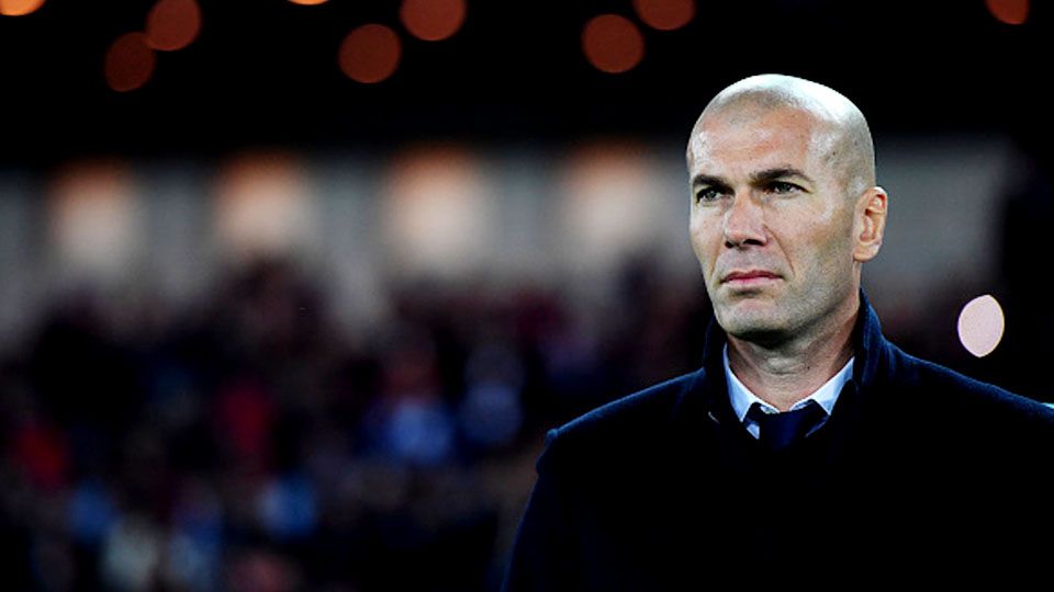 Zinedine Zidane pada laga saat melawan Kashima Antlers (18/12/16). Copyright: © Masterpress/Getty Images